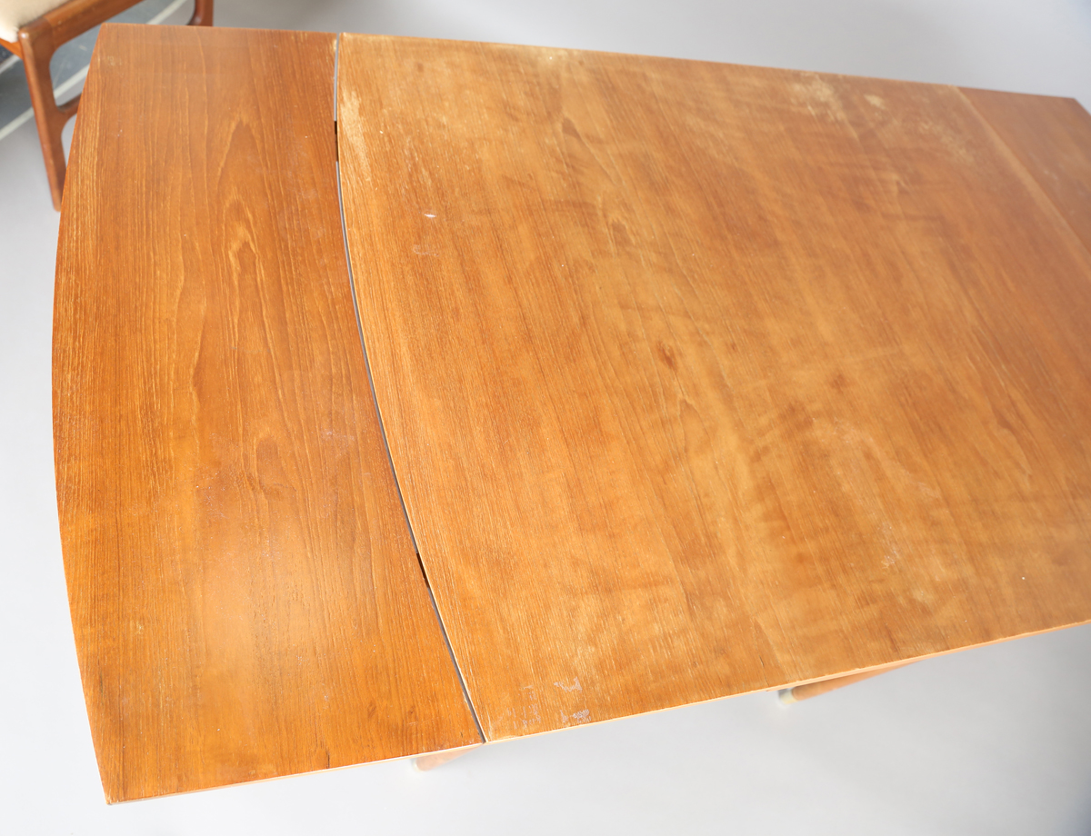 A mid-20th century retro design teak extending draw-leaf dining table, height 76cm, length 98cm, - Image 12 of 13