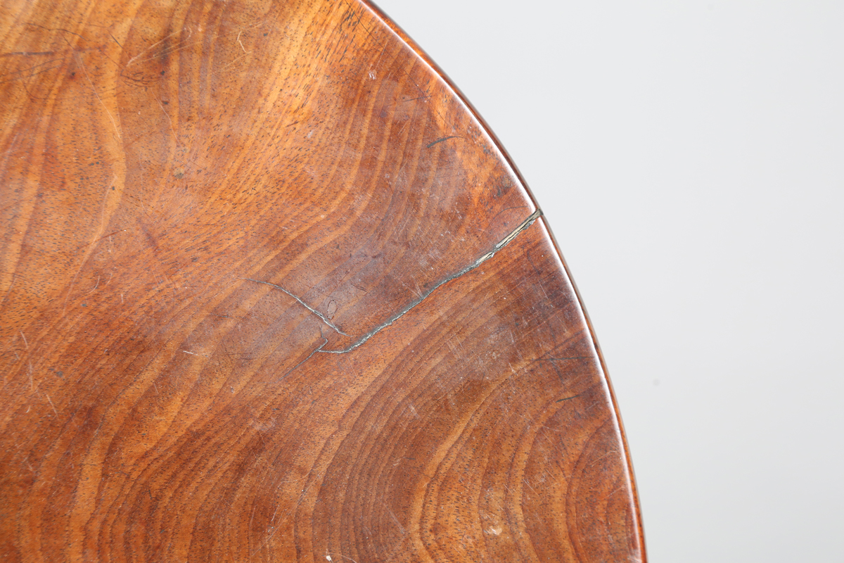 A George III mahogany circular tip-top wine table, raised on tripod legs, height 69cm, diameter - Image 8 of 9