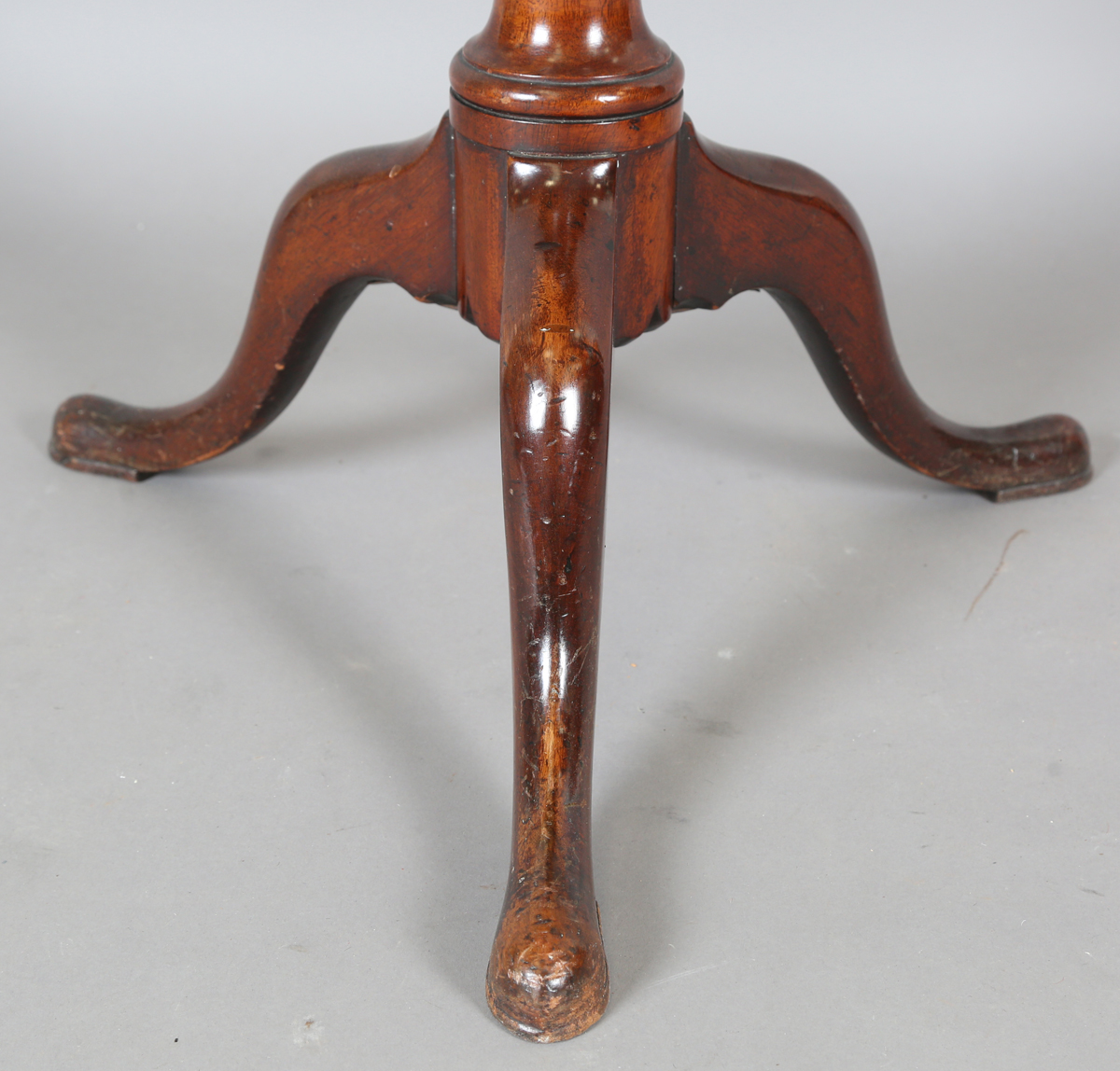 A Regency mahogany rectangular reading table, the hinged top above a single drawer, height 73cm, - Image 8 of 16