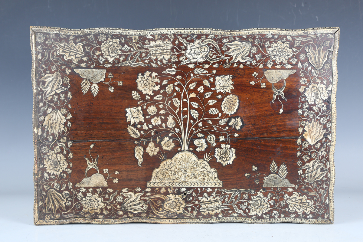 A late 18th century Indo-Portuguese hardwood and ivory inlaid workbox, the serpentine shaped lid - Image 9 of 16