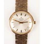 A Zenith Automatic 28800 9ct gold circular cased gentleman's wristwatch with signed jewelled 2562 PC