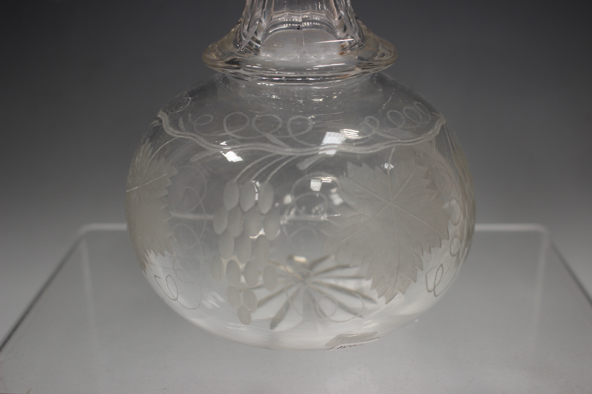 A pair of globe and shaft engraved decanters and stoppers, late 19th century, each with a band of - Image 4 of 8