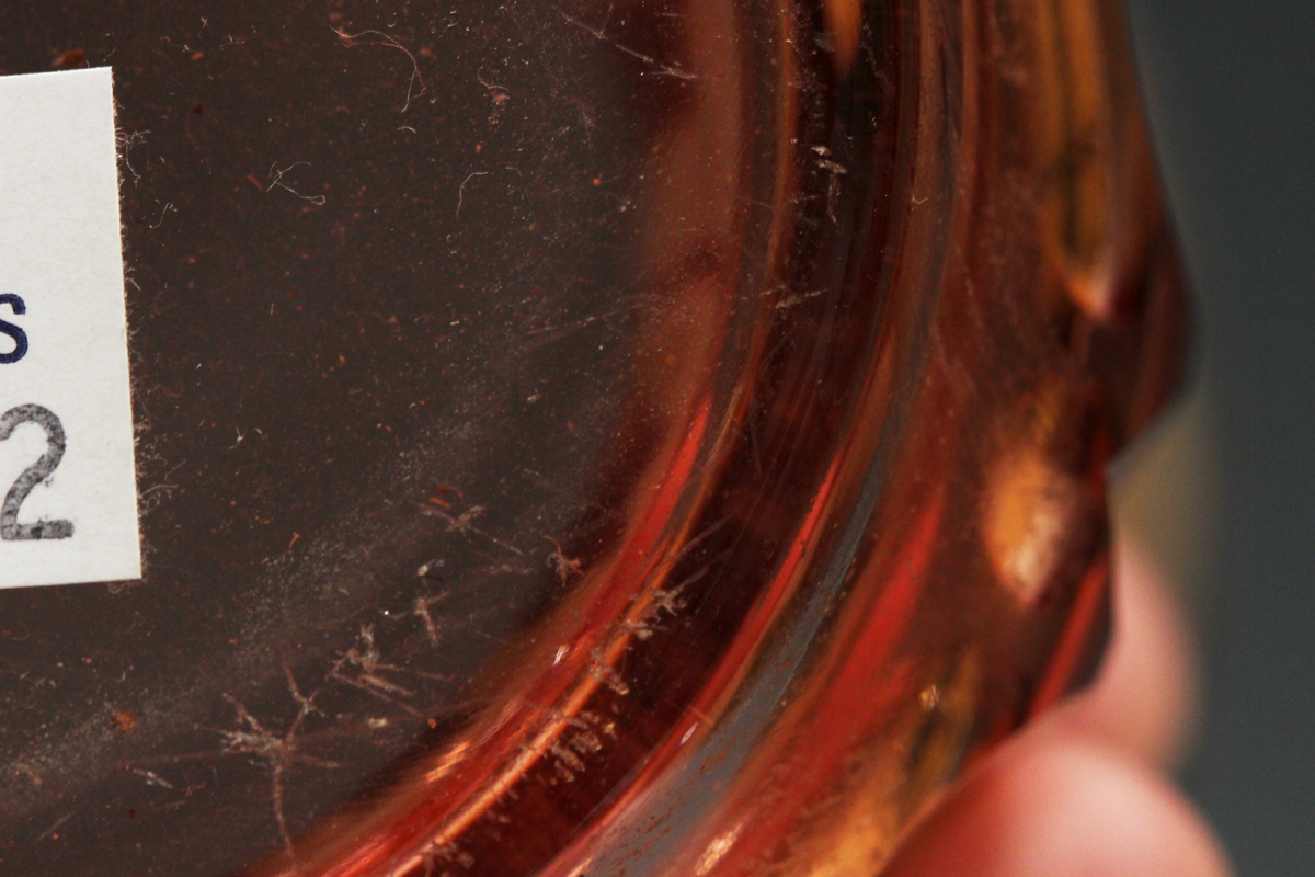 A pair of pale cranberry and amber flashed cut glass vases, probably Continental, 20th century, of - Image 3 of 10