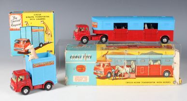 A Corgi Toys Major No. 1130 circus horse transporter with horses, boxed (some paint chips, box