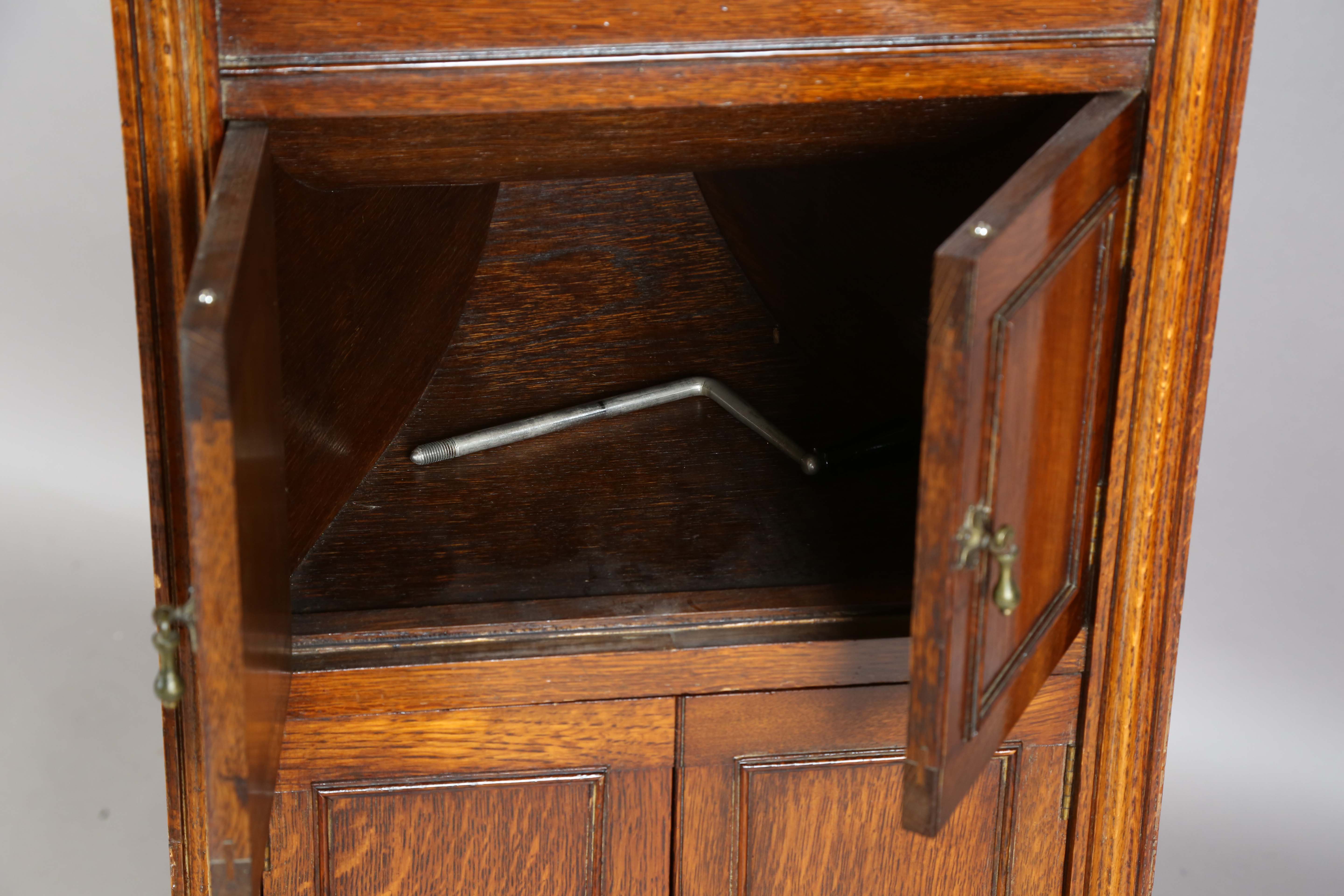 A George V oak cased gramophone on shaped supports, width 46cm.Buyer’s Premium 29.4% (including - Image 6 of 9