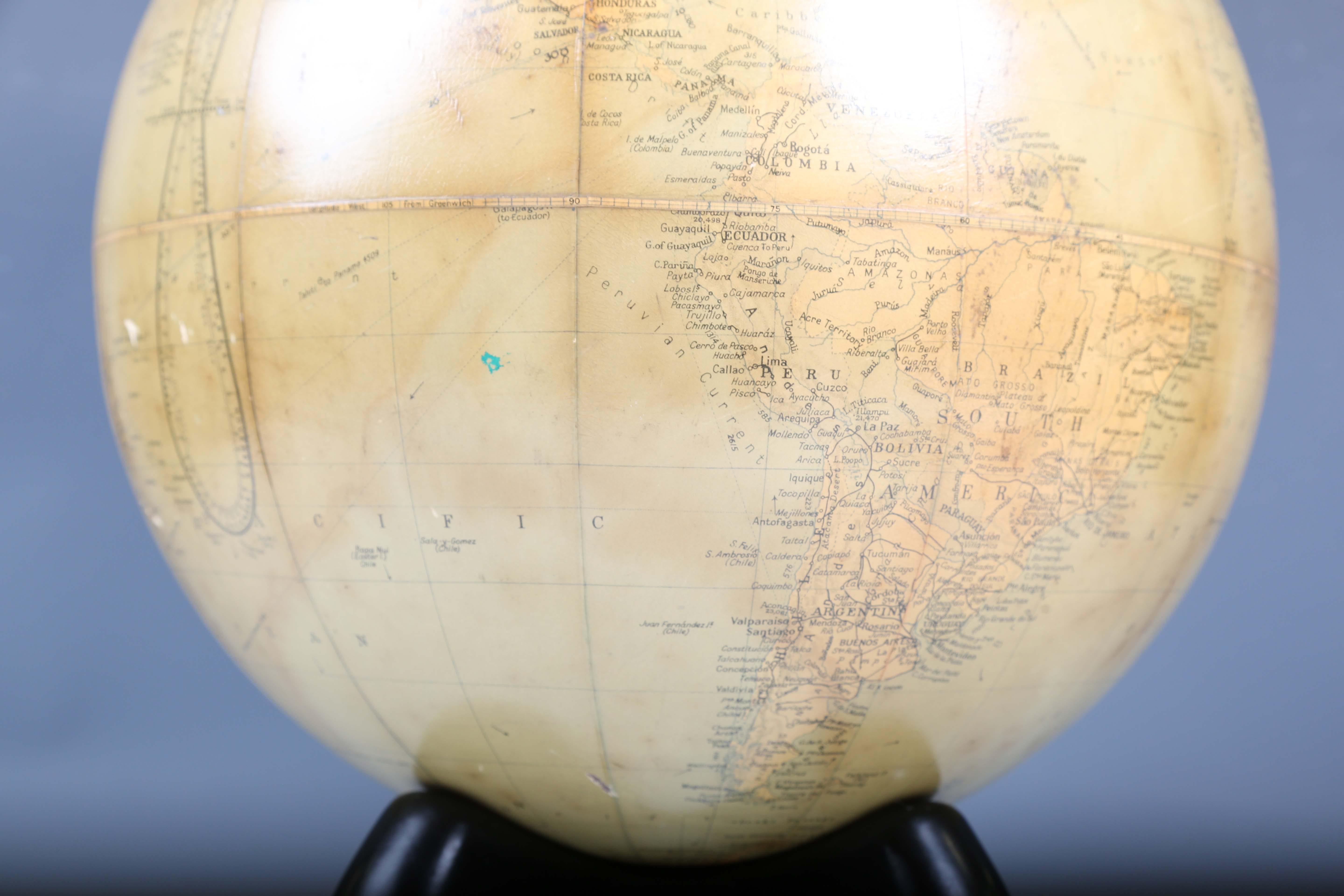 A mid-20th century Georama Ltd library globe, detailed 'Specialists in Illuminated Globes', diameter - Image 9 of 11