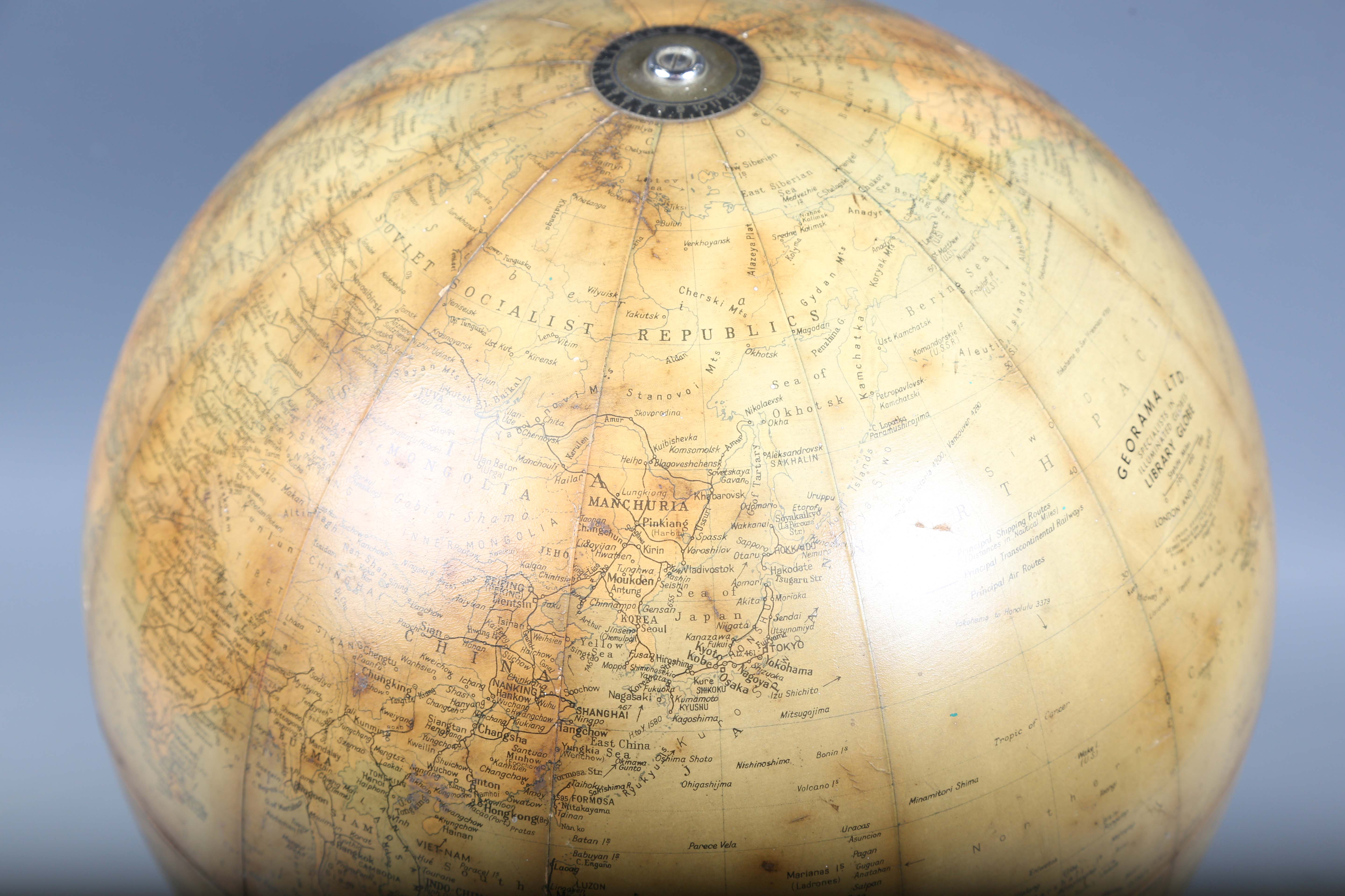 A mid-20th century Georama Ltd library globe, detailed 'Specialists in Illuminated Globes', diameter - Image 7 of 11