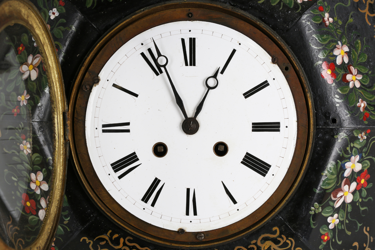 A late 19th century Continental tole painted tin octagonal cased wall clock with French eight day - Image 9 of 9