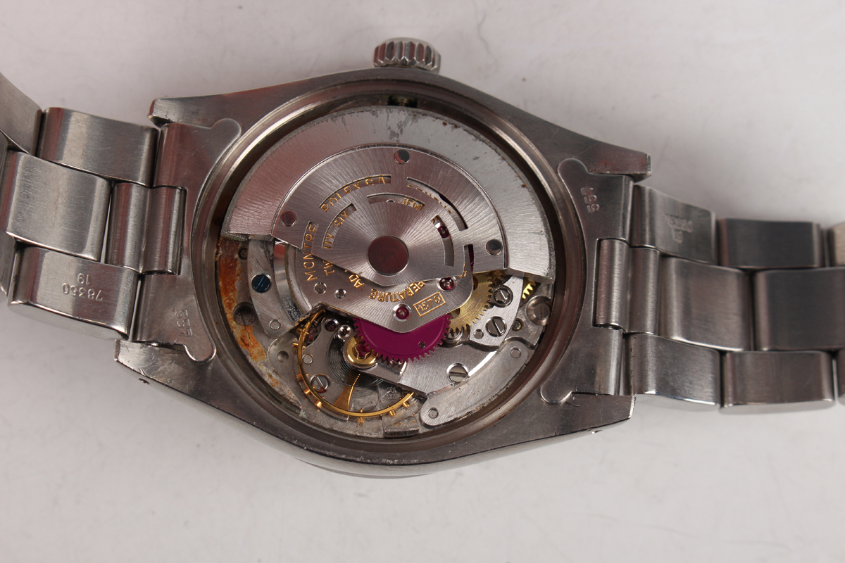 A Rolex Oyster Perpetual Date stainless steel gentleman's bracelet wristwatch, Ref. 1500, circa - Image 6 of 7