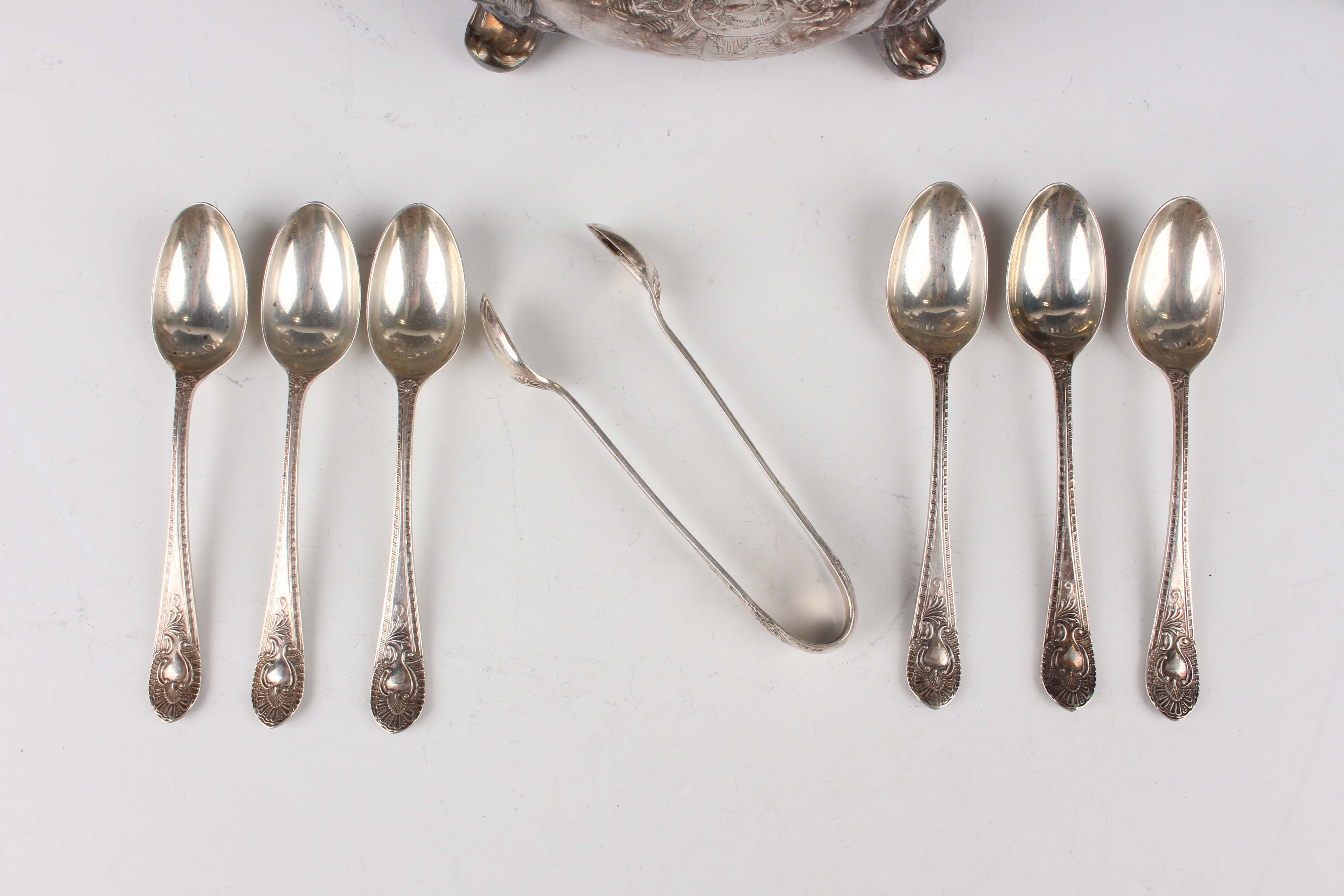 A set of six late Victorian silver teaspoons and a pair of matching sugar tongs, London 1899 by - Image 3 of 3