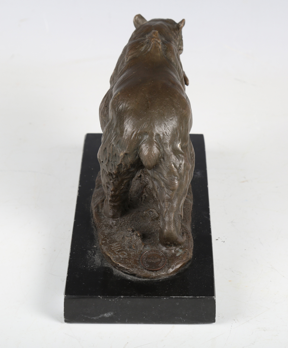 A late 20th century brown patinated cast bronze model of a bear with a fish in its mouth, on a black - Image 7 of 10