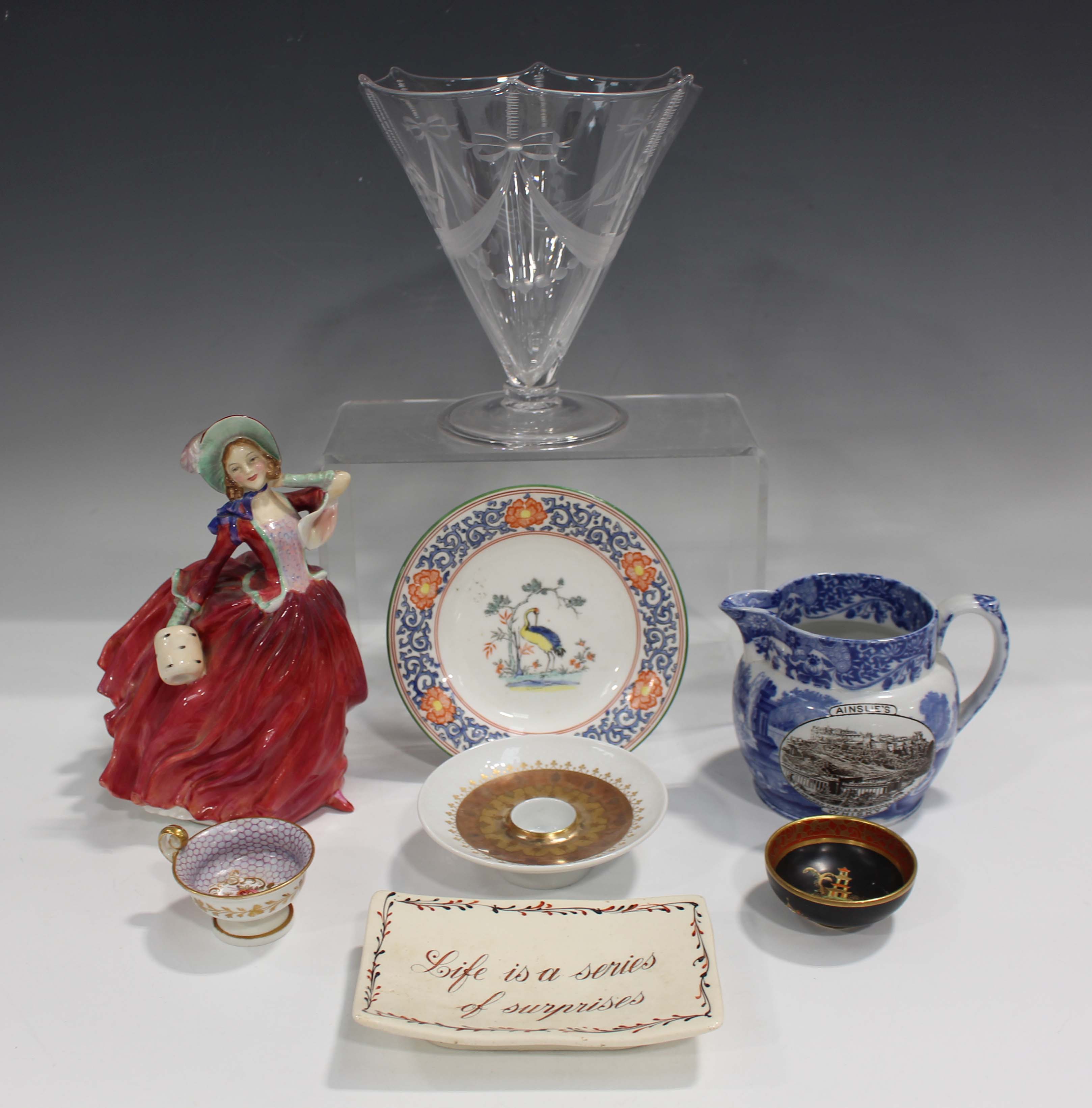 A mixed group of ceramics and glassware, 19th and 20th century, including a small Wedgwood lustre - Image 5 of 5