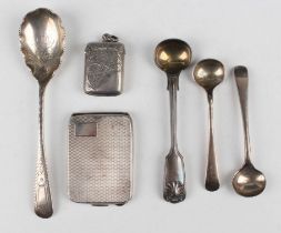 A small group of silver, including an engraved vesta case, Birmingham 1900, and a card case,