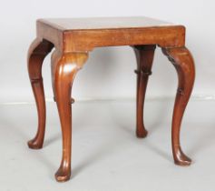 An early 20th century Queen Anne style mahogany lamp table, inset with a marble top, height 51cm,