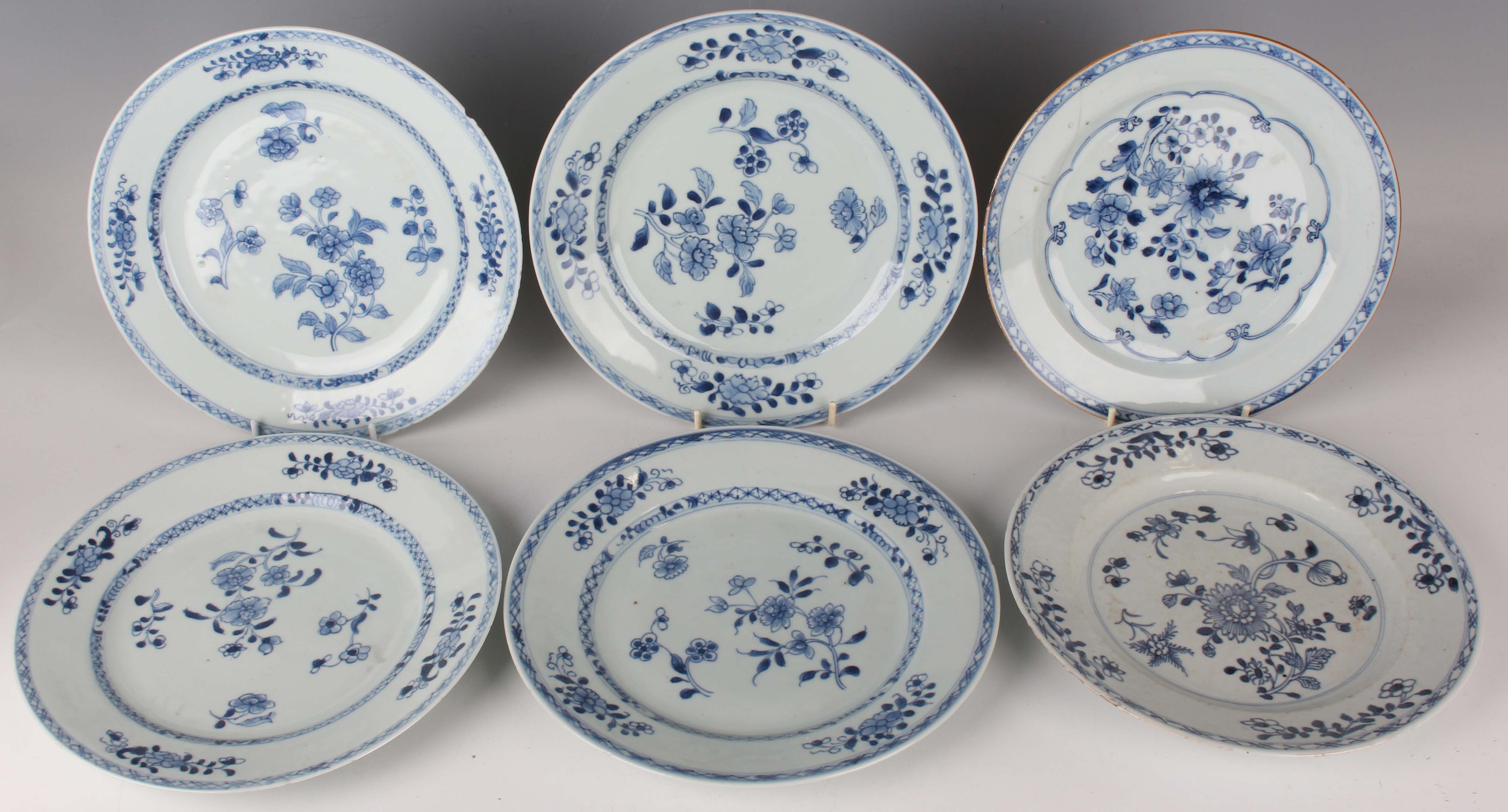 A set of six Chinese blue and white export porcelain plates, late Qianlong period, each painted with - Image 7 of 32