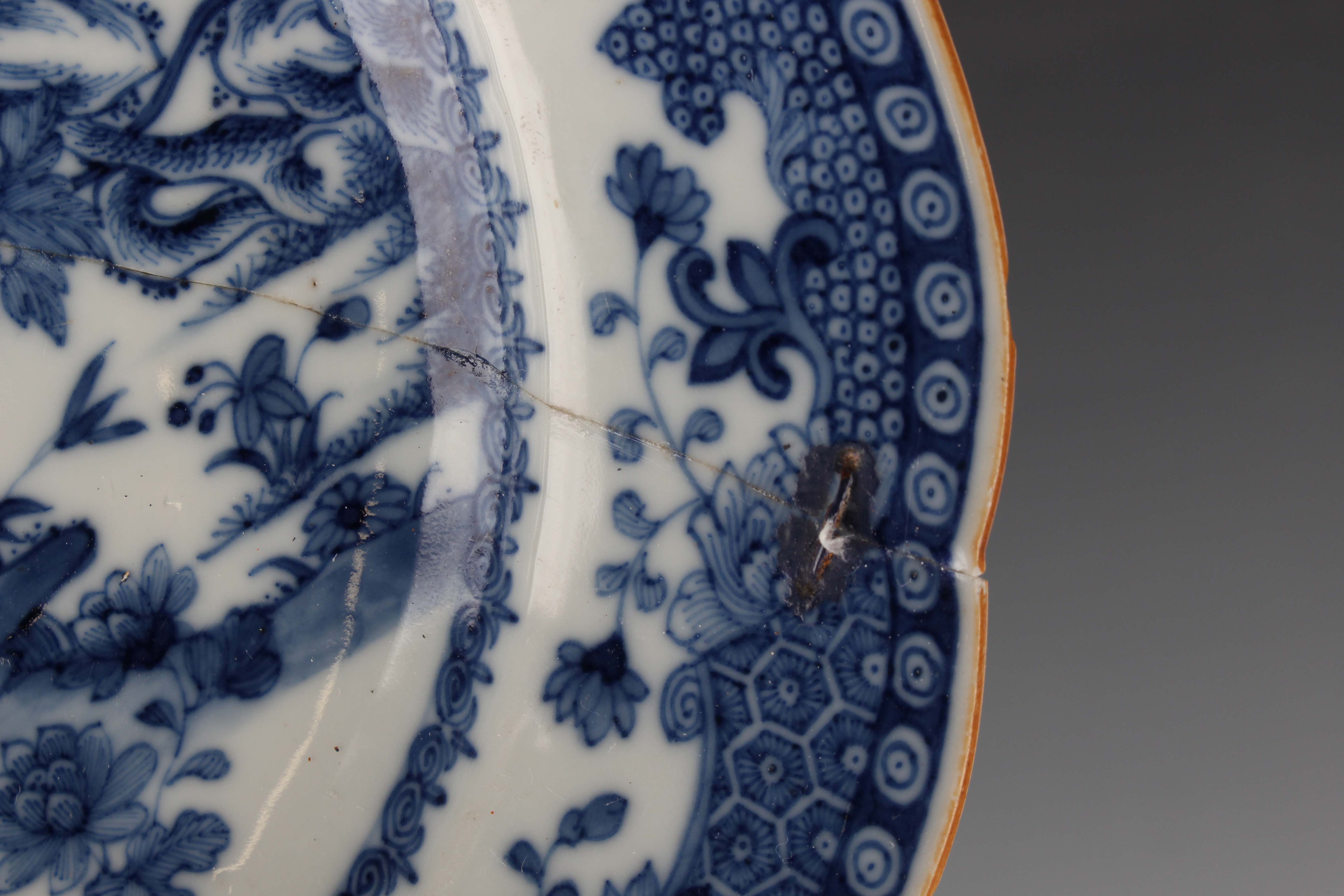 A set of six Chinese blue and white export porcelain plates, late Qianlong period, each painted with - Image 10 of 32