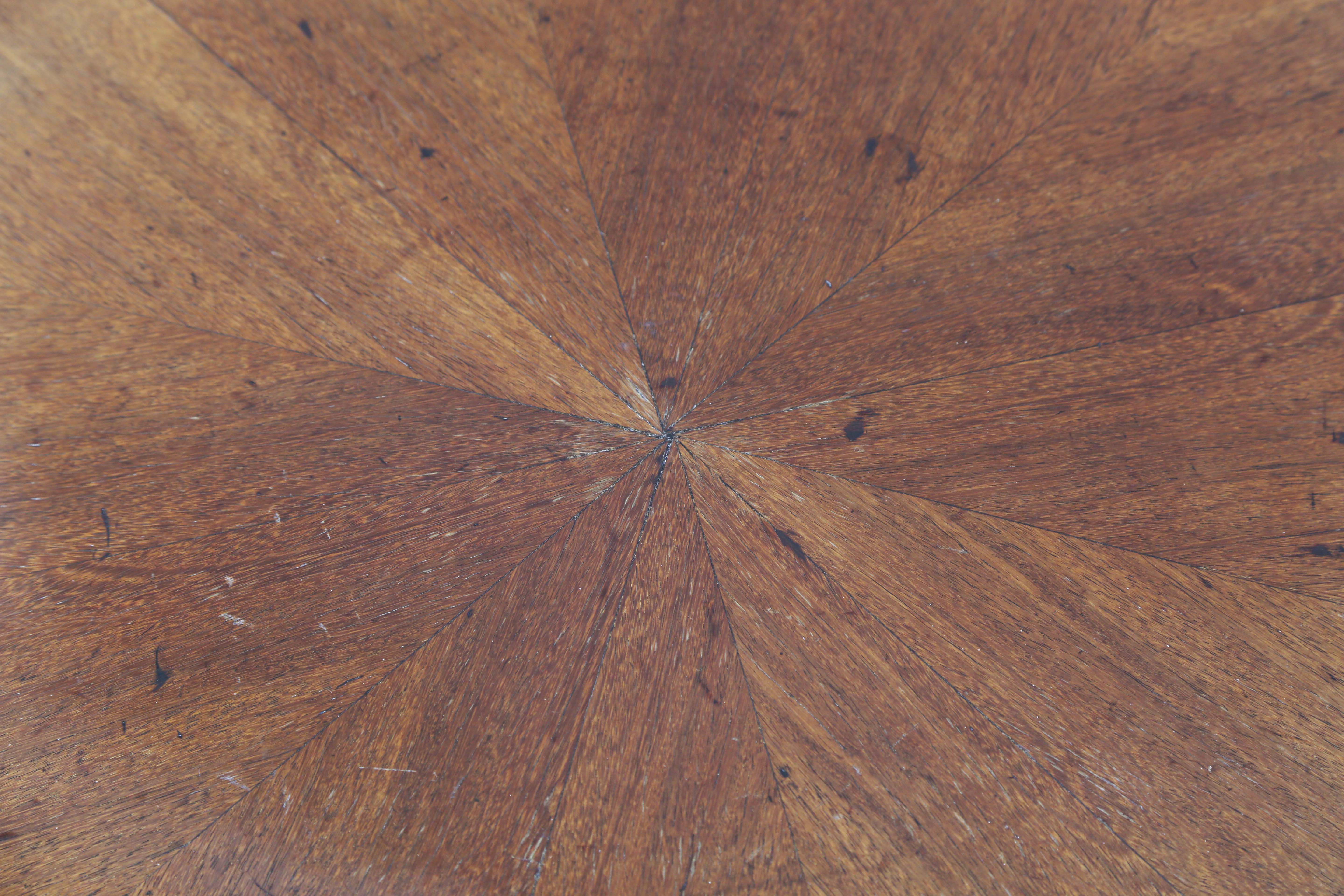 An early 20th century French walnut two-tier occasional table with radial veneers and gilt metal - Image 10 of 11