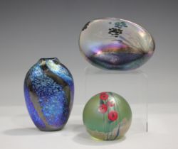 A Charles Ramsay (London Glass Works) iridescent glass vase, dated 1995, of flattened ovoid shape