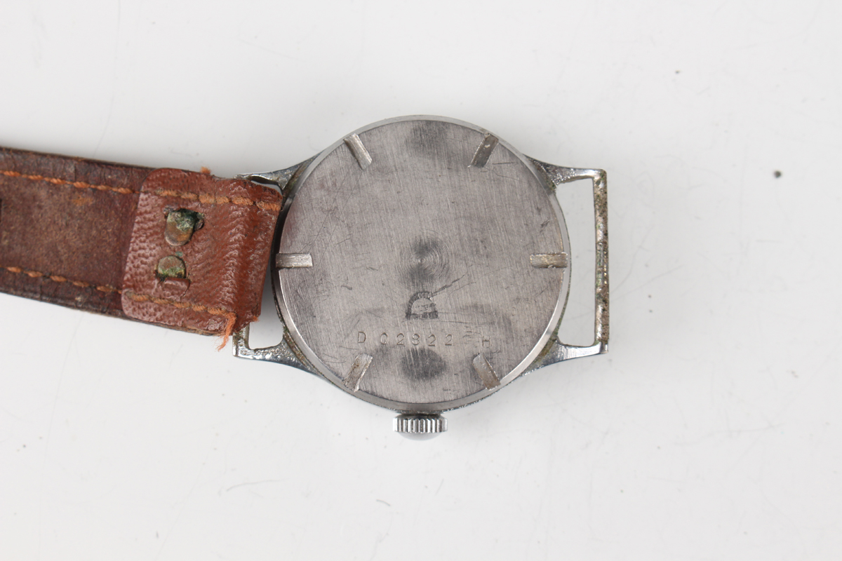 An Omega base metal keyless wind hunting cased gentleman's pocket watch, circa 1916, the signed - Image 8 of 15