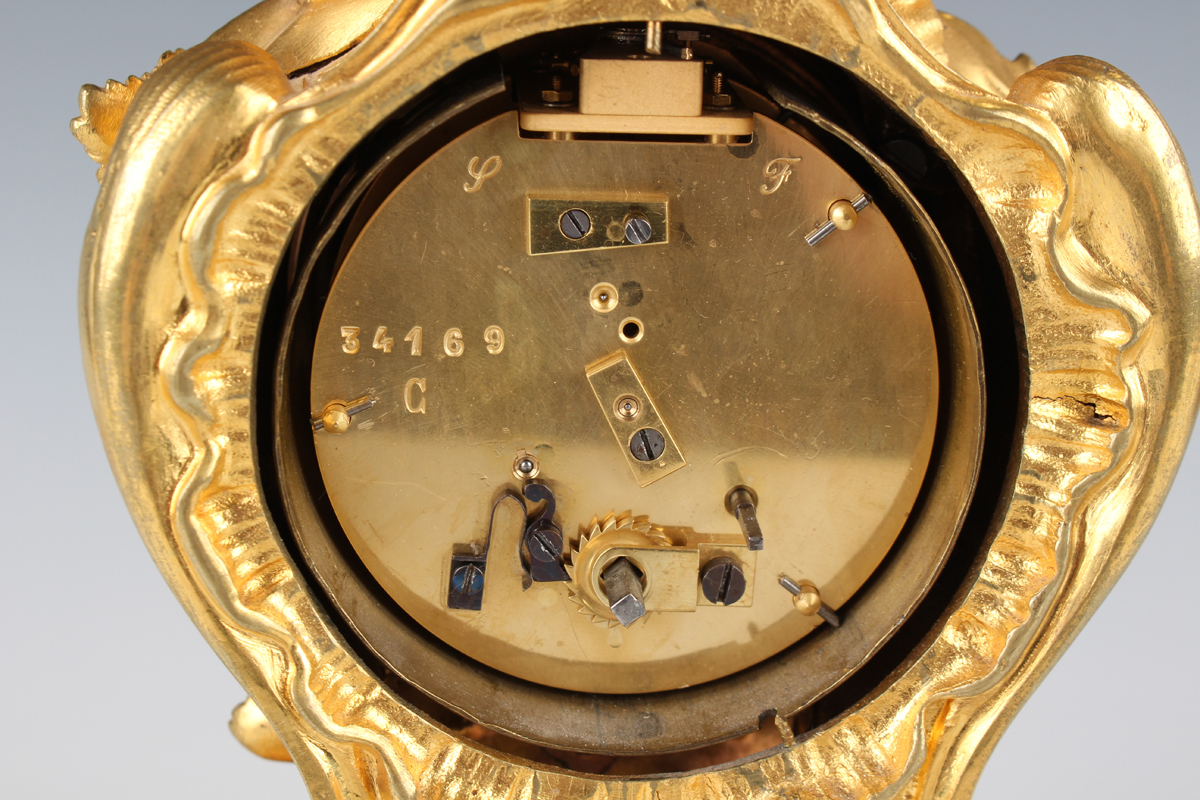 A late 19th century French ormolu cased mantel timepiece, the eight day movement with platform - Image 7 of 8