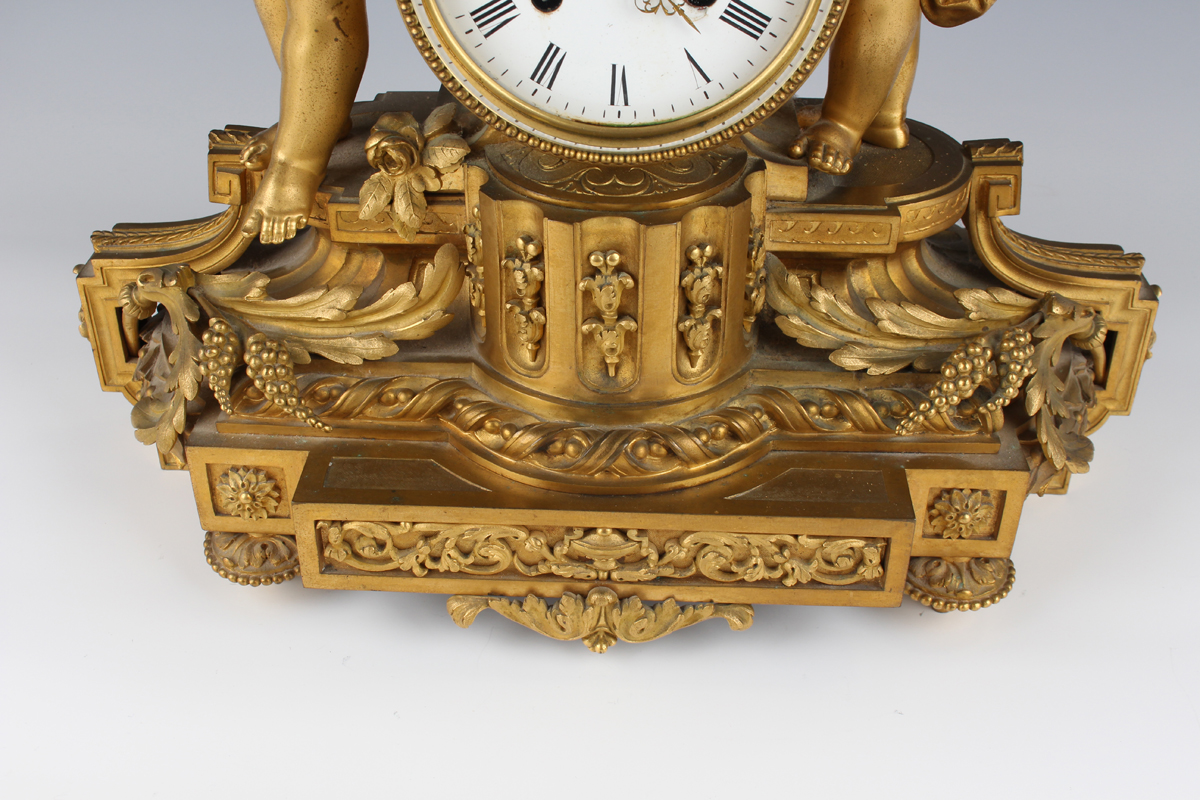 A late 19th century French ormolu mantel clock with eight day movement striking on a bell, the - Image 7 of 9