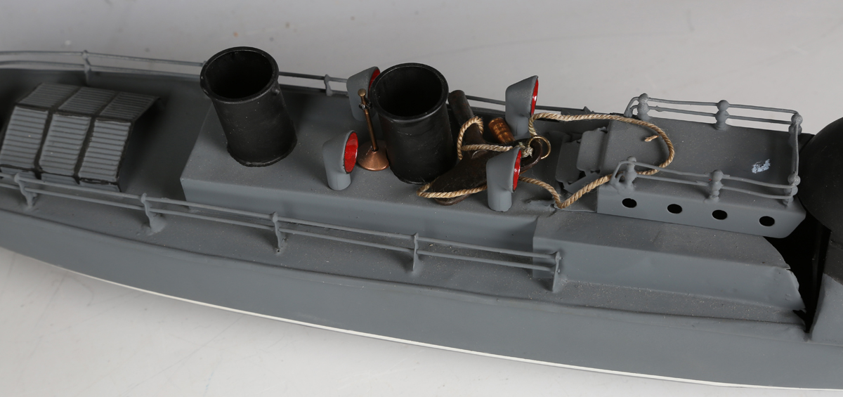 A Bing type tinplate clockwork gunboat 'Mikasa', with two funnels, gun turret and hinged raised deck - Image 8 of 9