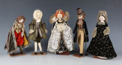 A 20th century peg doll Queen Elizabeth I, height 24cm, and six other peg dolls wearing 18th and