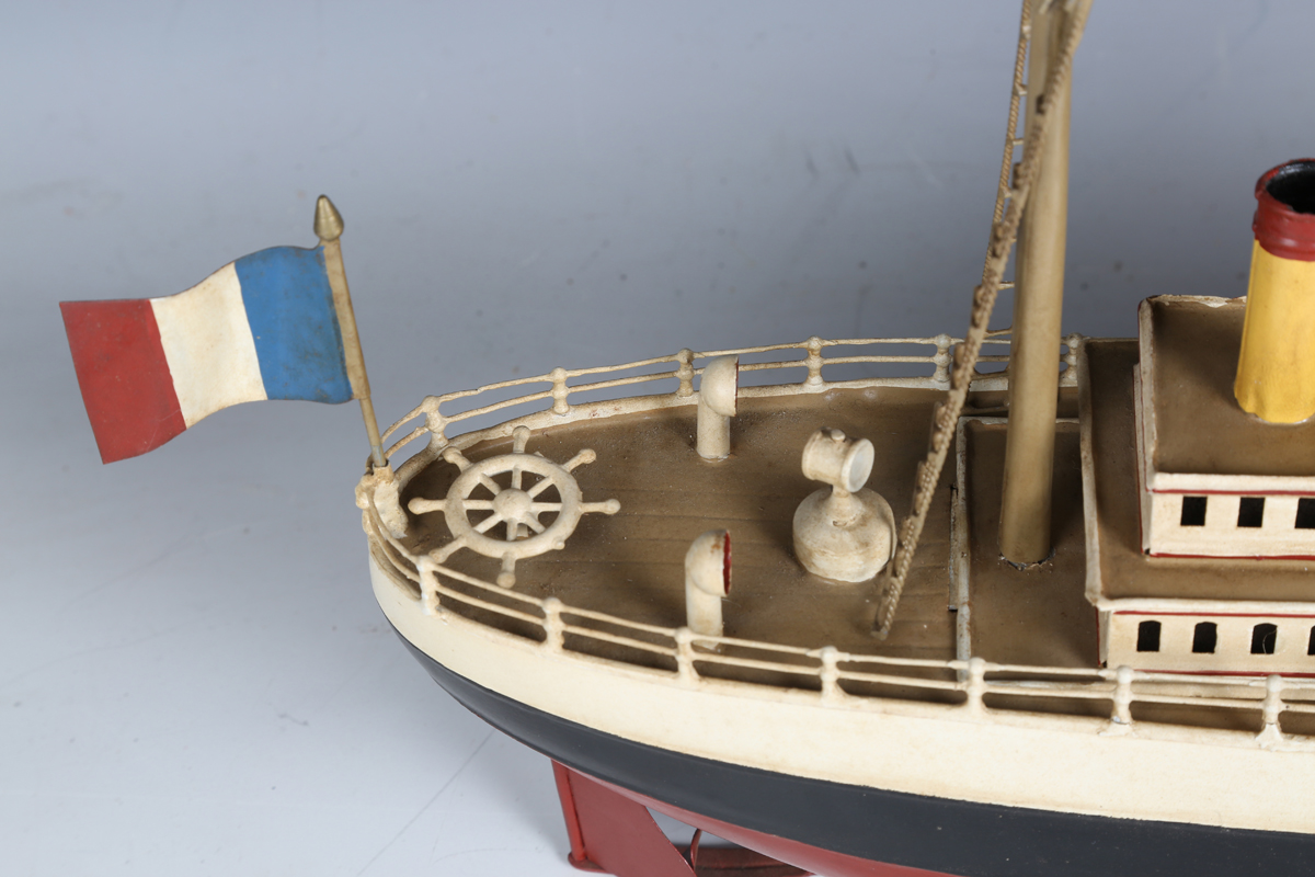 A Carette tinplate clockwork liner with four funnels, two masts with crow's nests and flags, the - Image 9 of 9