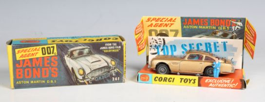 A Corgi Toys No. 261 James Bond's Aston Martin DB5, boxed with diorama, two bandit figures and