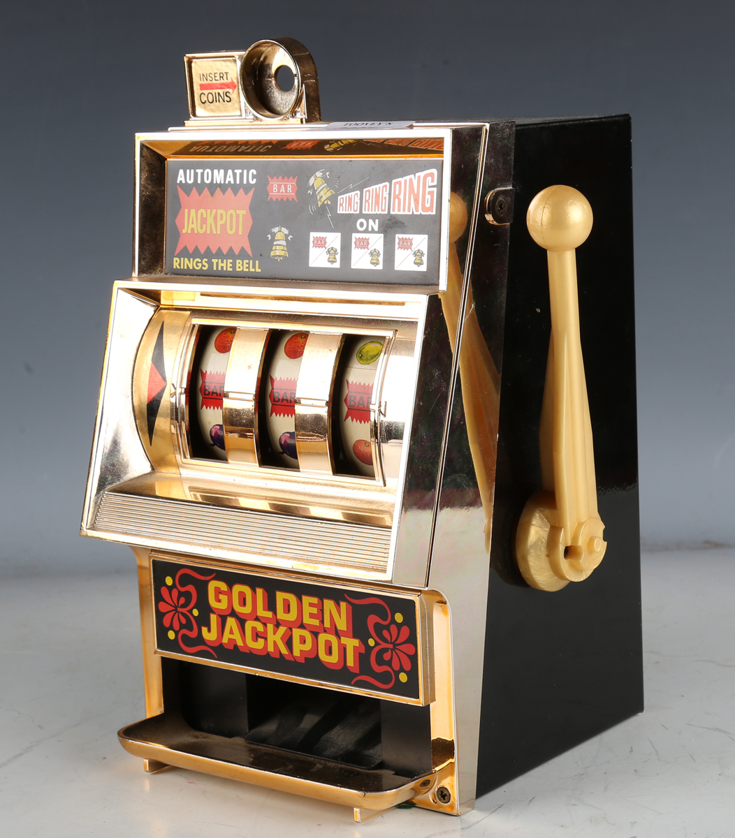 A Waco toy Automatic Jackpot one-arm bandit slot machine.Buyer’s Premium 29.4% (including VAT @ 20%) - Image 2 of 7