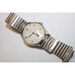 A gentleman's vintage wristwatch by Omega in stainless steel mounts