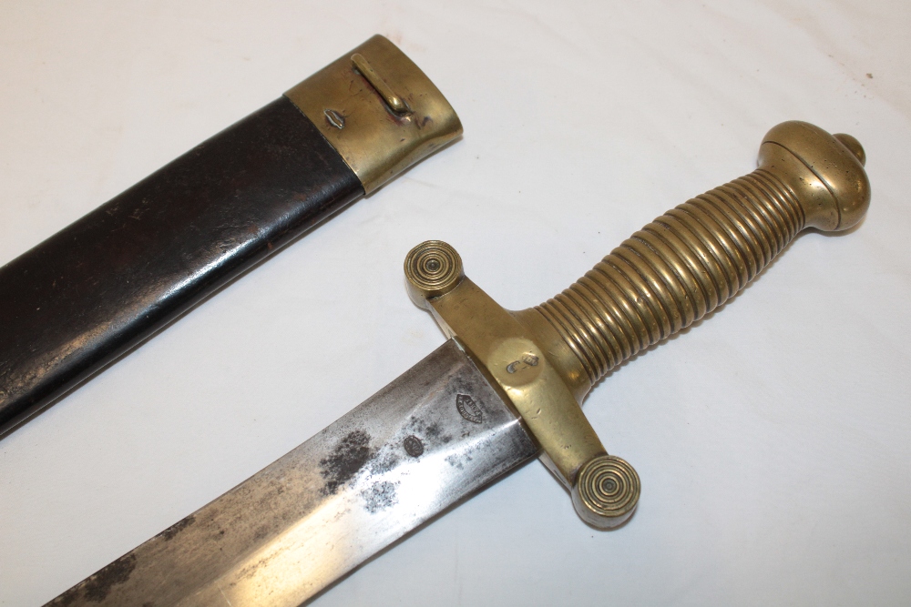 A 19th century French model 1816-31 Artillery sword of gladius form by Talabot of Paris with 19" - Image 2 of 2