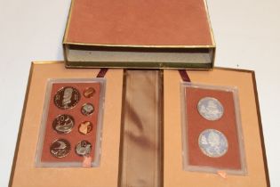 A 1973 Cook Islands double proof coin set including 7½ dollars,