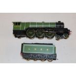 Hornby 00 gauge - Flying Scotsman locomotive and tender