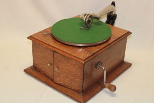 An unusual Victor Talking Machine Co.