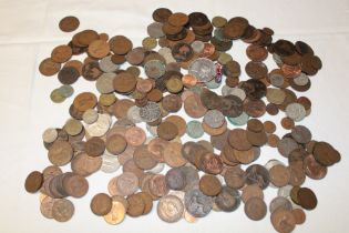 A selection of mixed and GB and Foreign coins etc.