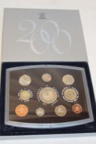 A 2000 Royal Mint proof coin set,