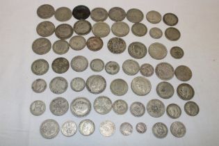 A selection of various pre-1947 silver GB coinage including 19 silver half-crowns,