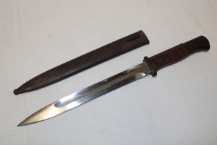 A Second War German K98 Mauser bayonet with single edged blade by Walter & Co/F Herder & Son