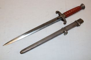 A Second War German Nazi Army Officer's dagger with double-edged steel blade by E.