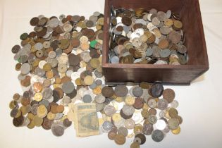 A large selection of mixed GB and Foreign coins, bank notes etc.