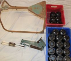A Bowman clay pigeon trap and stand together with a large selection of unboxed clays