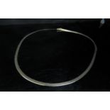A 9ct gold flat snake link necklace, 40cm long, 4.3g