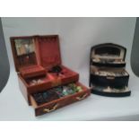 The remaining bijoutrie in jewellery boxes/cases