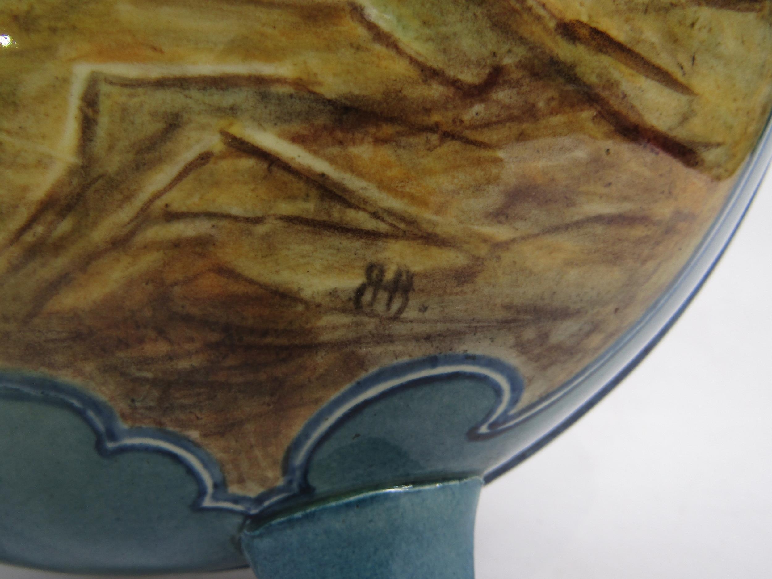 A Doulton Lambeth Hannah Barlow Faience moonflask, decorated with kittens to one side and a cat - Image 3 of 11
