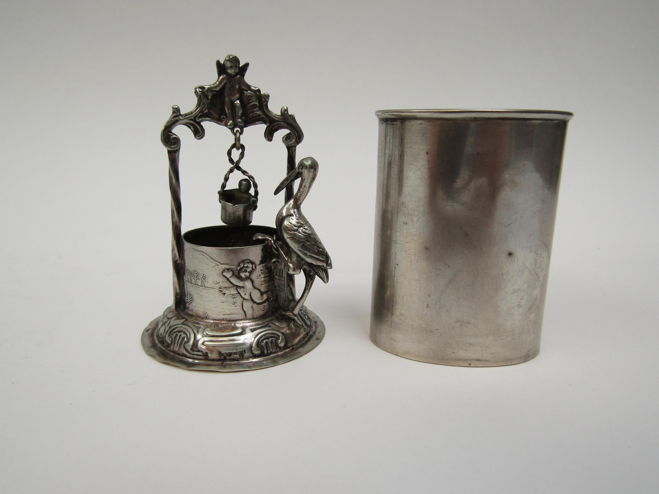 Silver trinkets including Art Nouveau case and miniature photo frame, Continental silver well and - Image 4 of 5