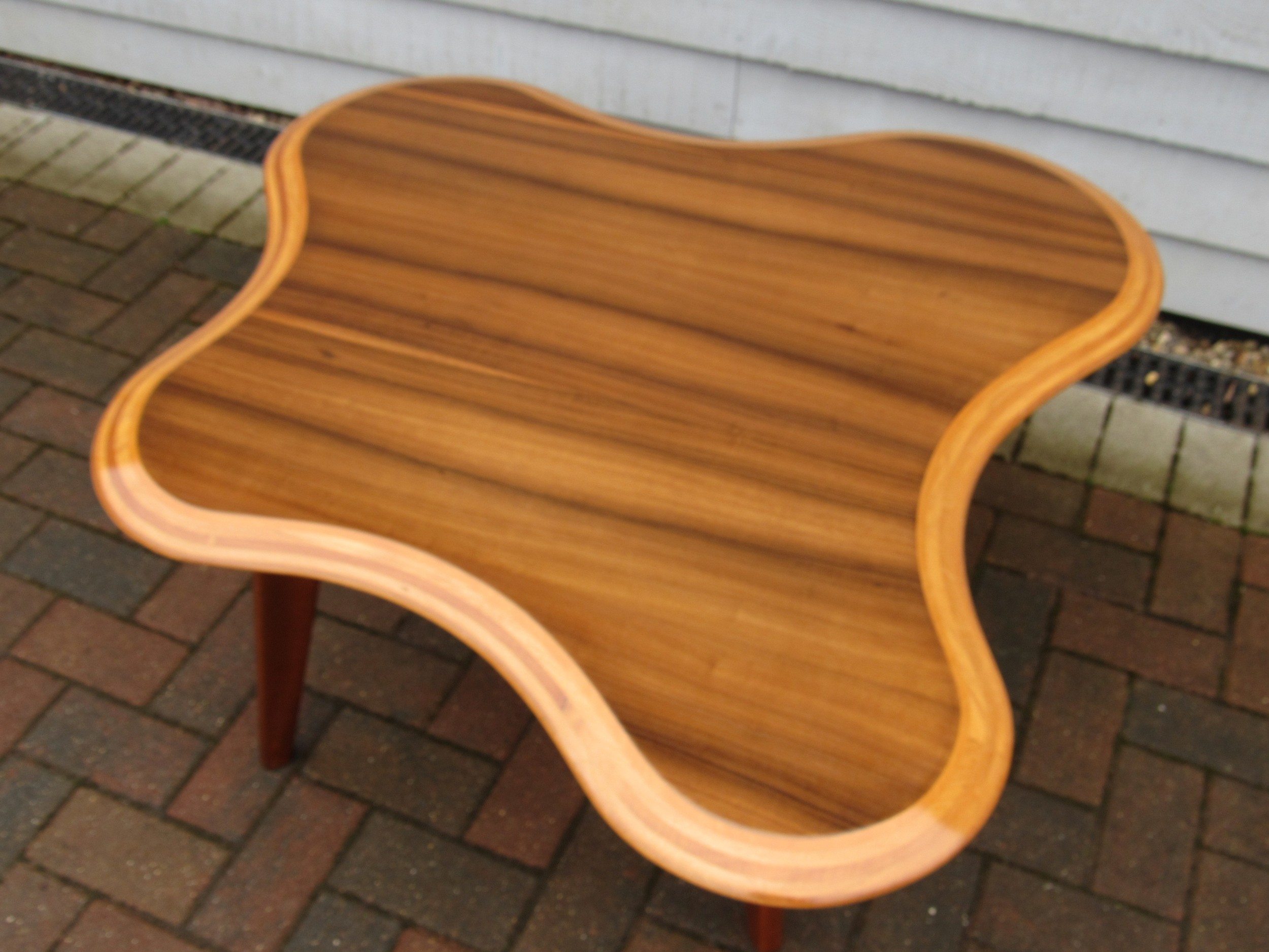Neil Morris for Morris of Glasgow - A 'Cloud' coffee table designed in 1947 with shaped laminated - Image 5 of 11