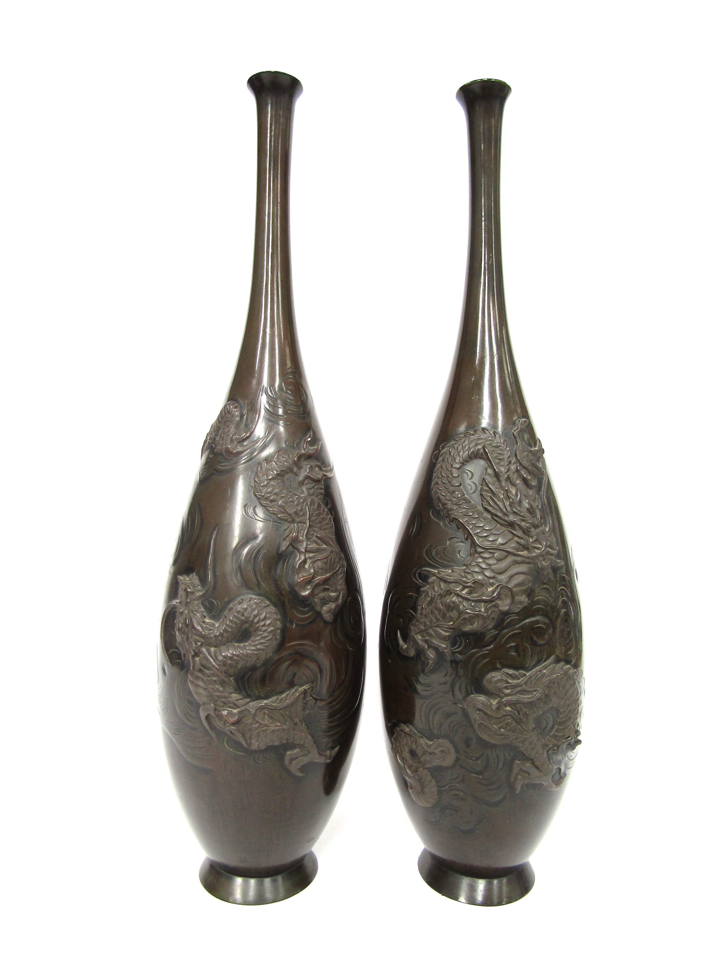 A pair of Japanese bronze vases with applied stylised dragons, 37cm tall - Image 2 of 5