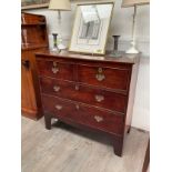 A George III mahogany two over two chest of drawers of small size, 86cm x 90cm x 44cm