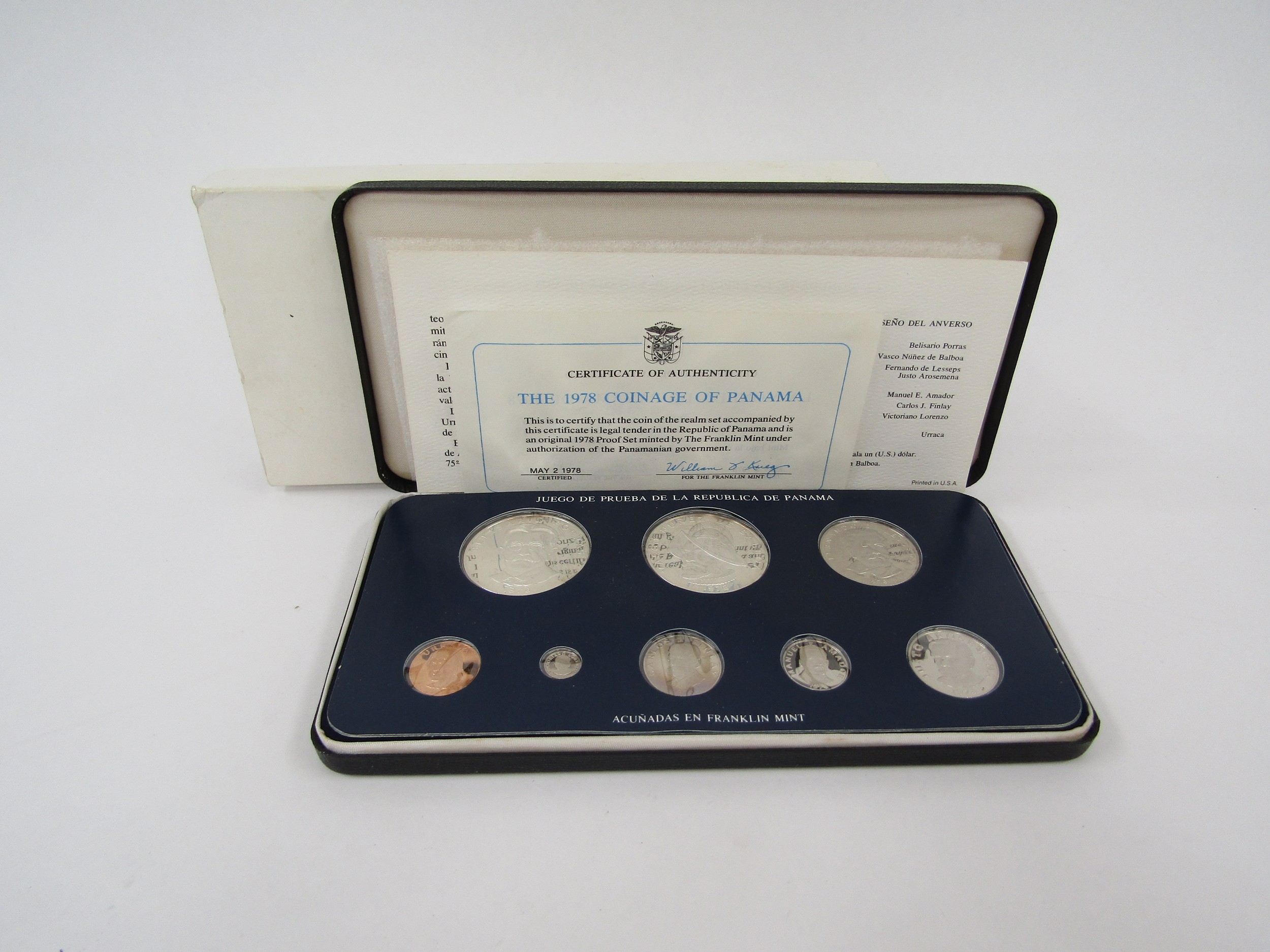 A Franklin Mint Republic of Panama silver proof set of eight coins dated 1978